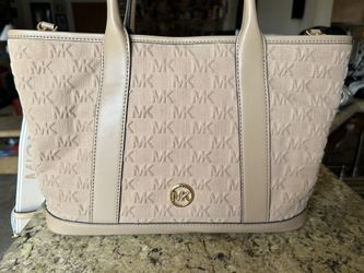 Michael Kors Luisa Medium Monogram Satchel