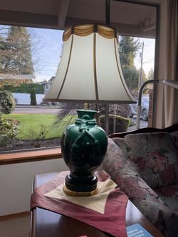 Green lamp