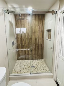 Frameless Glass Shower