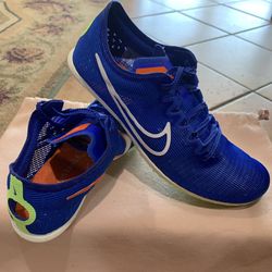 NIKE ZOOM MAMBA 6 TRACK & FIELD DISTANCE SPIKES (Size: 8 & 10.5)