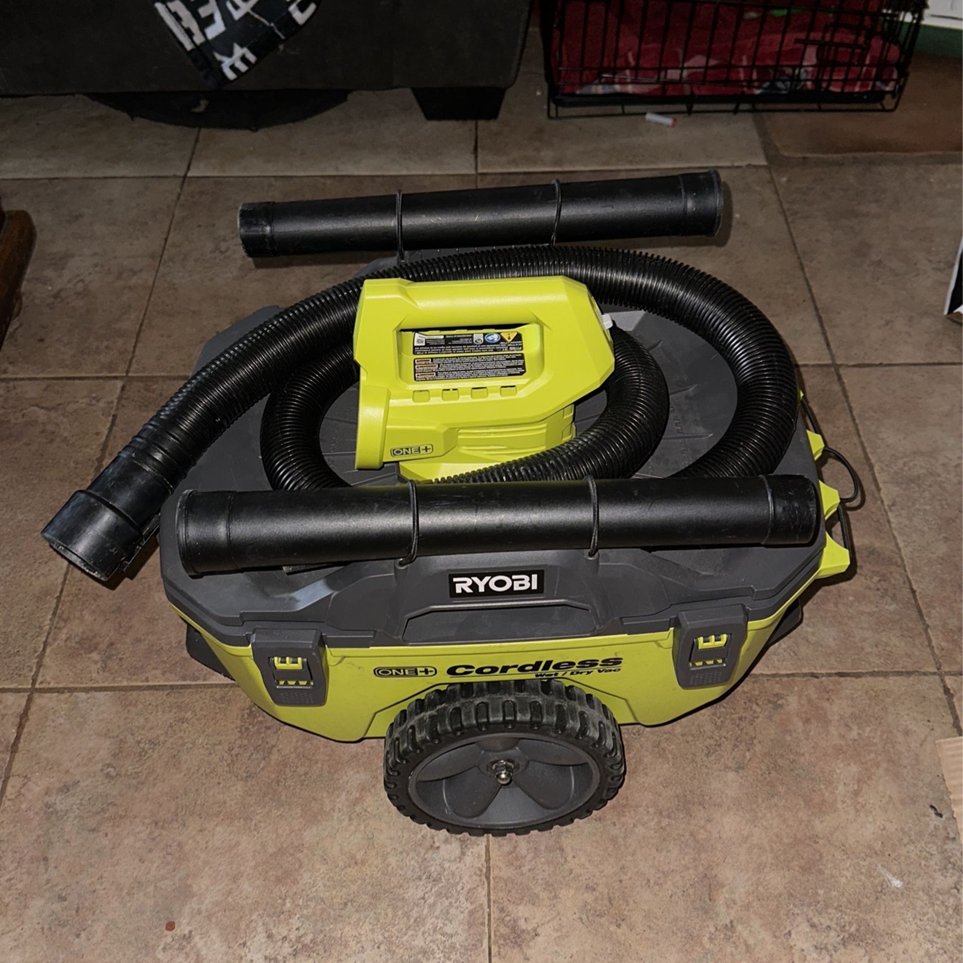 Ryobi Cordless Wet/dry Vac for Sale in Tucson, AZ OfferUp