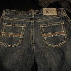 Ariat M4 34x32 Relaxed Bootcut