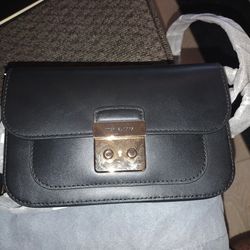 Michael kors small purse