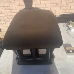 Small Rocking Ottoman 