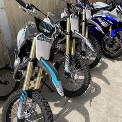 125 Dirt Bikes 