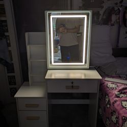 Makeup Vanity