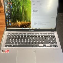 Used ASUS laptop 15.6inch 