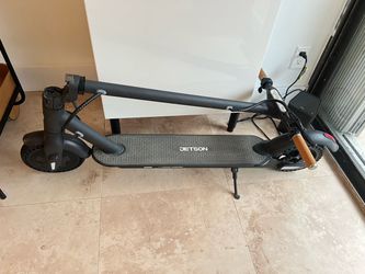 Electric scooter