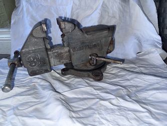 Vintage Craftsman 3-1/2" Swivel Base Bench Vise - Model 51861
