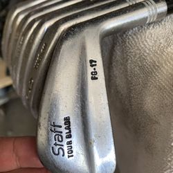 Wilson staff tour blades FG 17 please
