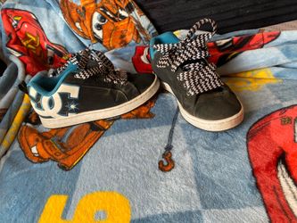Women’s DC shoes