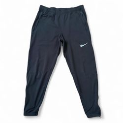Nike black women’s Dri-Fit knit track pants