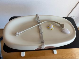 Skip hop changing pad