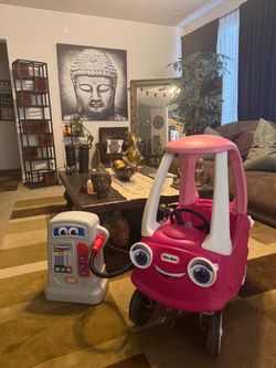 Little Tikes Cozy Coupe And Cozy Pumper