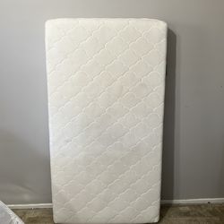 Newton baby mattress