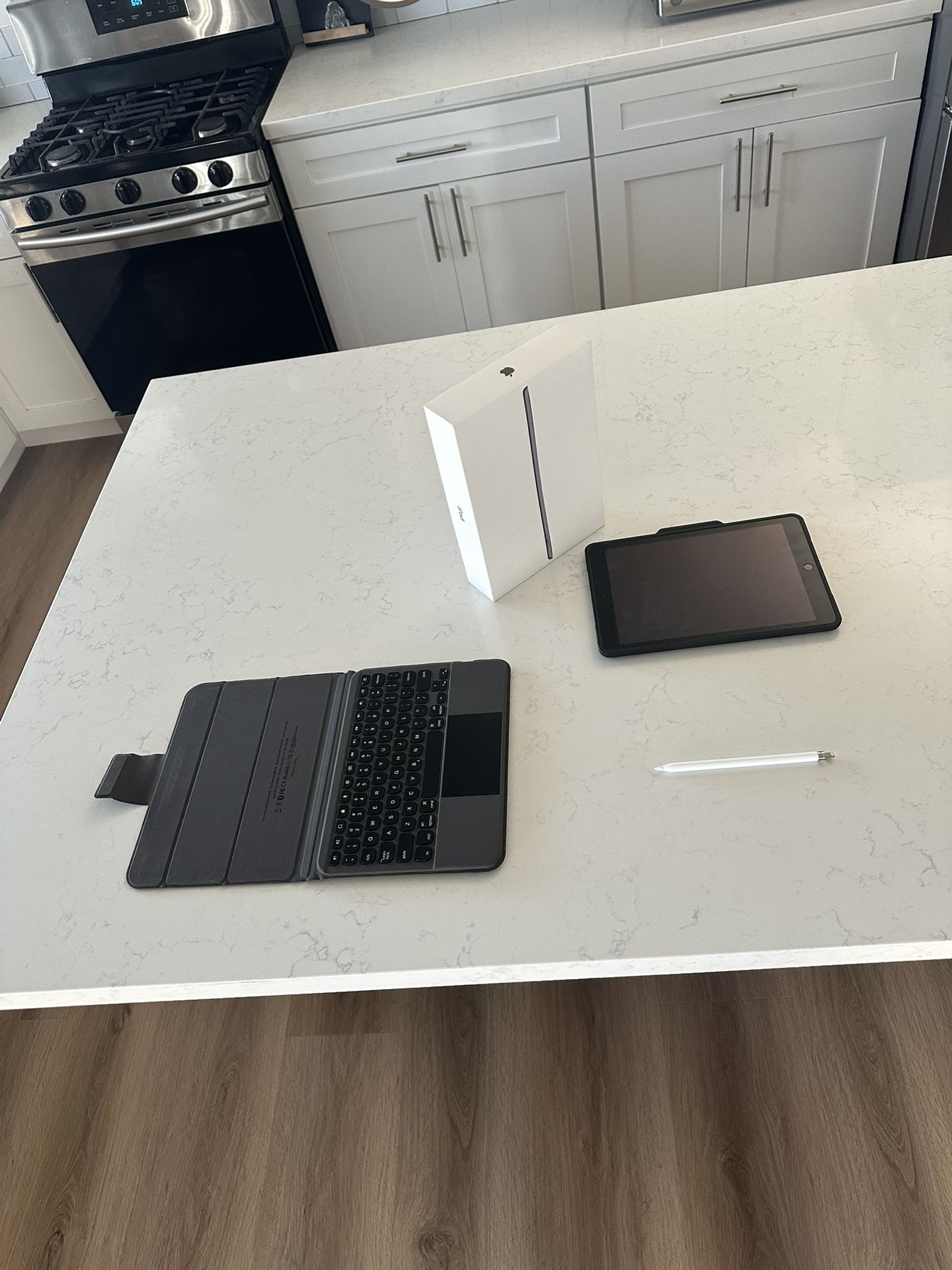 Apple iPad (9th Gen WiFi)