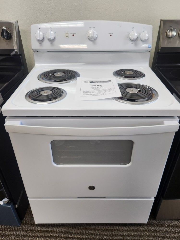 30 in.4 Burner Element Free-Standing Electric Range in White