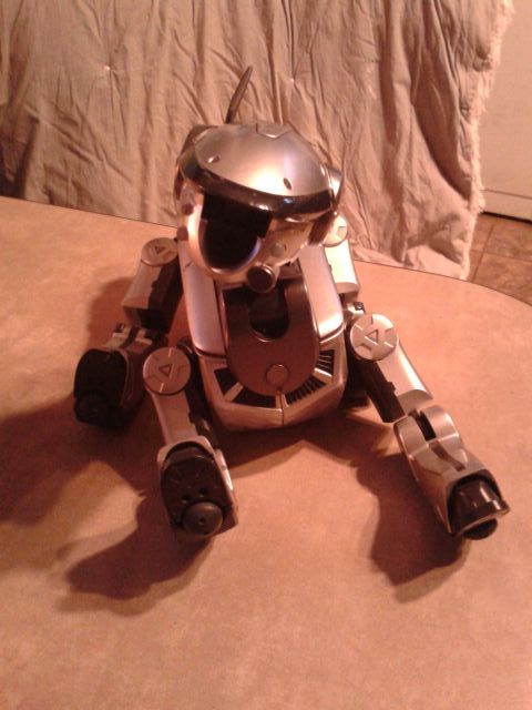 Sony aibo ers-220 robot - rare! for Sale in Whittier, CA - OfferUp