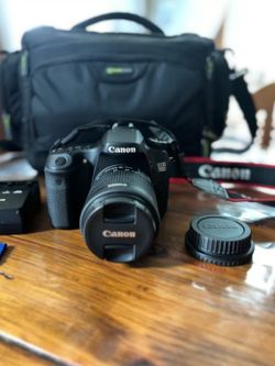 CANON EOS70D HD video/photography Camera
