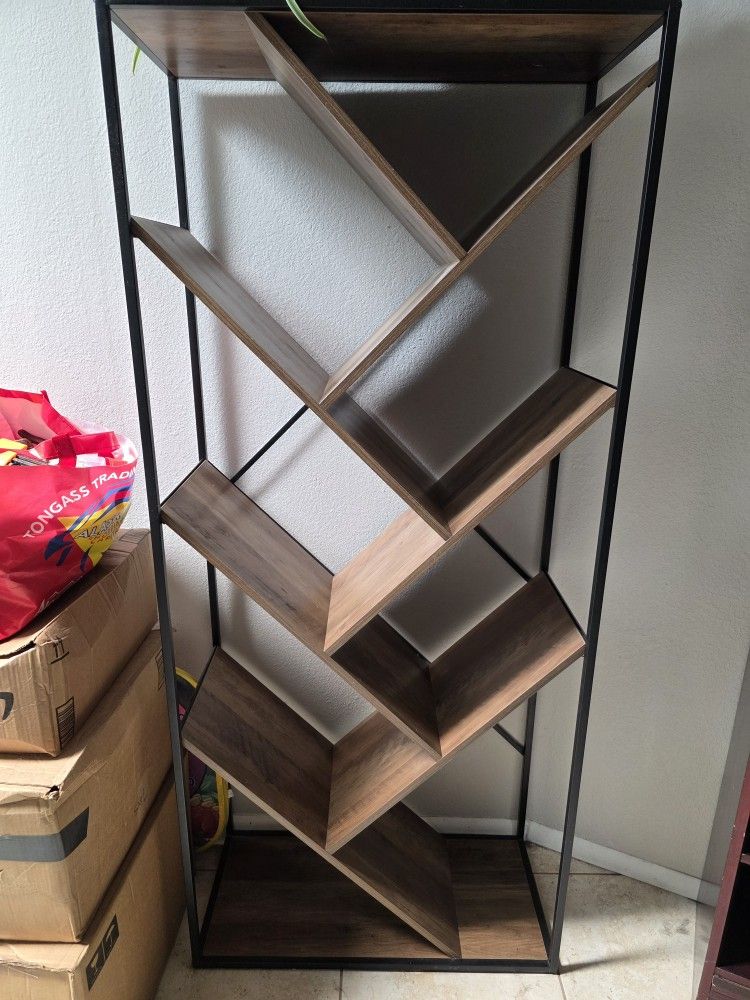 Amazing Bookshelf Bookcase With Diagonal Shelves
