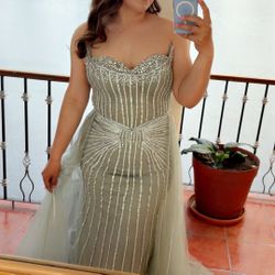 Elegant Formal Dress For Sale 