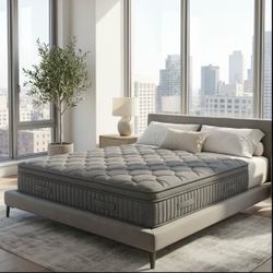 Brand new king mattress gray color 12 inch thick