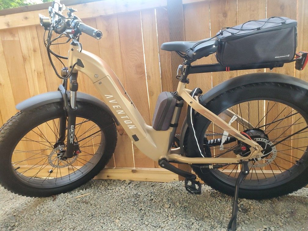 Aventon Aventure.1 Fat Tire E Bike