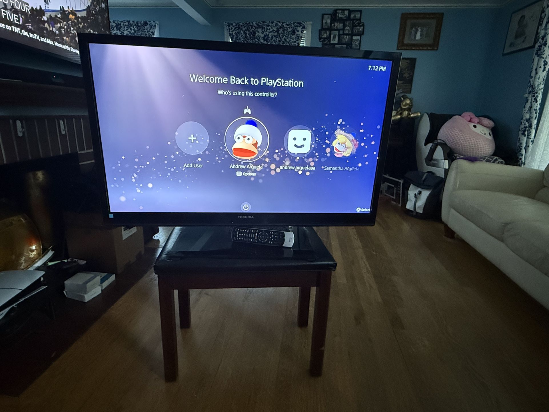 Toshiba's 42" class SL417U HDTV With Remote