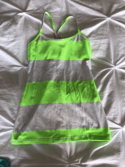 Lululemon tank