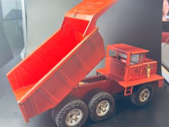 VINTAGE BUDDY L MACK DUMP TRUCK, RED