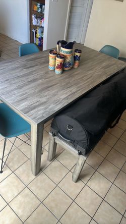 Kitchen table
