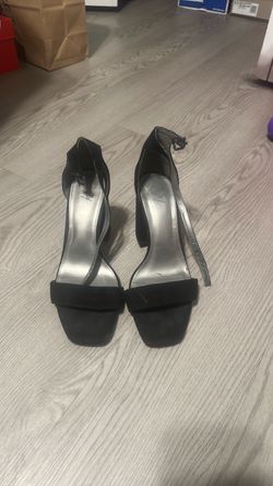 Black Block Heel Sandals with Ankle Strap Size 8