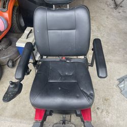 Electric Chair $50 Needs Batteries Best Offer