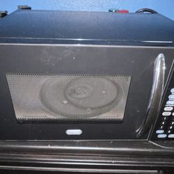 Sunbeam Microwave Never Used