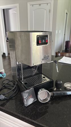 Gaggia Classic Espresso Machine