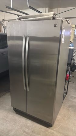 Kenmore 25 cubic foot side-by-side refrigerator