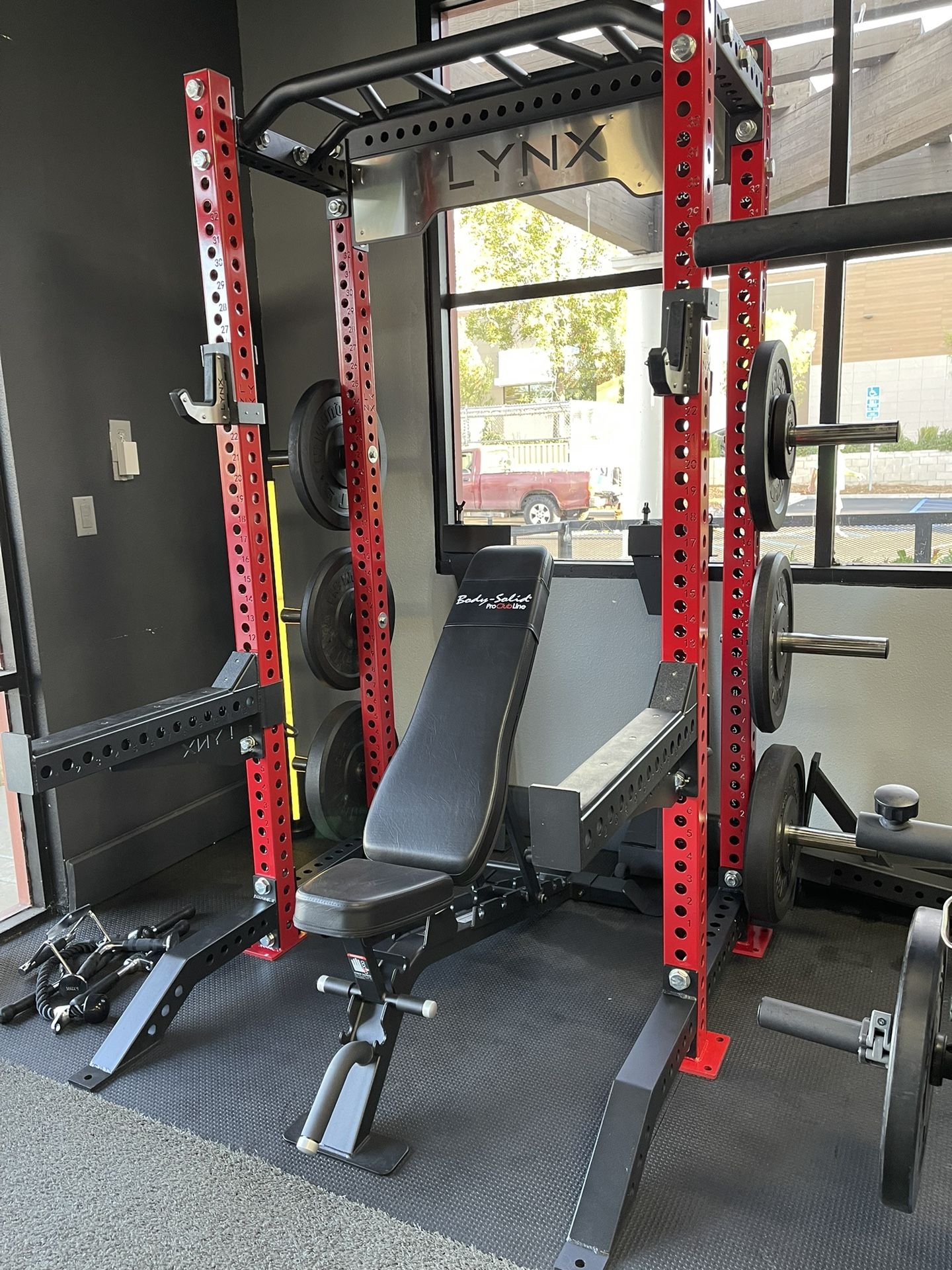 HALF RACKS🔹SQUAT RACKS🔹SMITH MACHINES🔹GYM EQUIPMENT