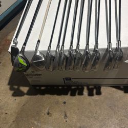 12 Gold Clubs Set By Black Shark  9 Irons 1 Wood 1 Hybrid 1 Putter 