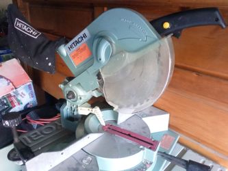 Hitachi table saw