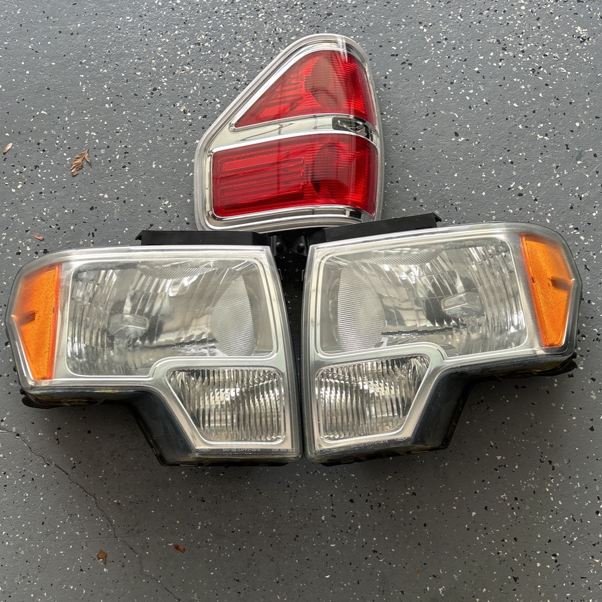 Headlights (2 Ea)Front, Rear(1 Ea)