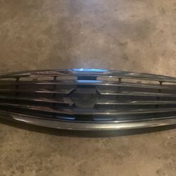 Stock G37 Sedan Grill No Emblem