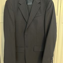 Geoffrey Beene Navy Pinstripe suit, Men’s 40 L