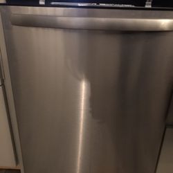 Frigidaire Brand New Never Used 