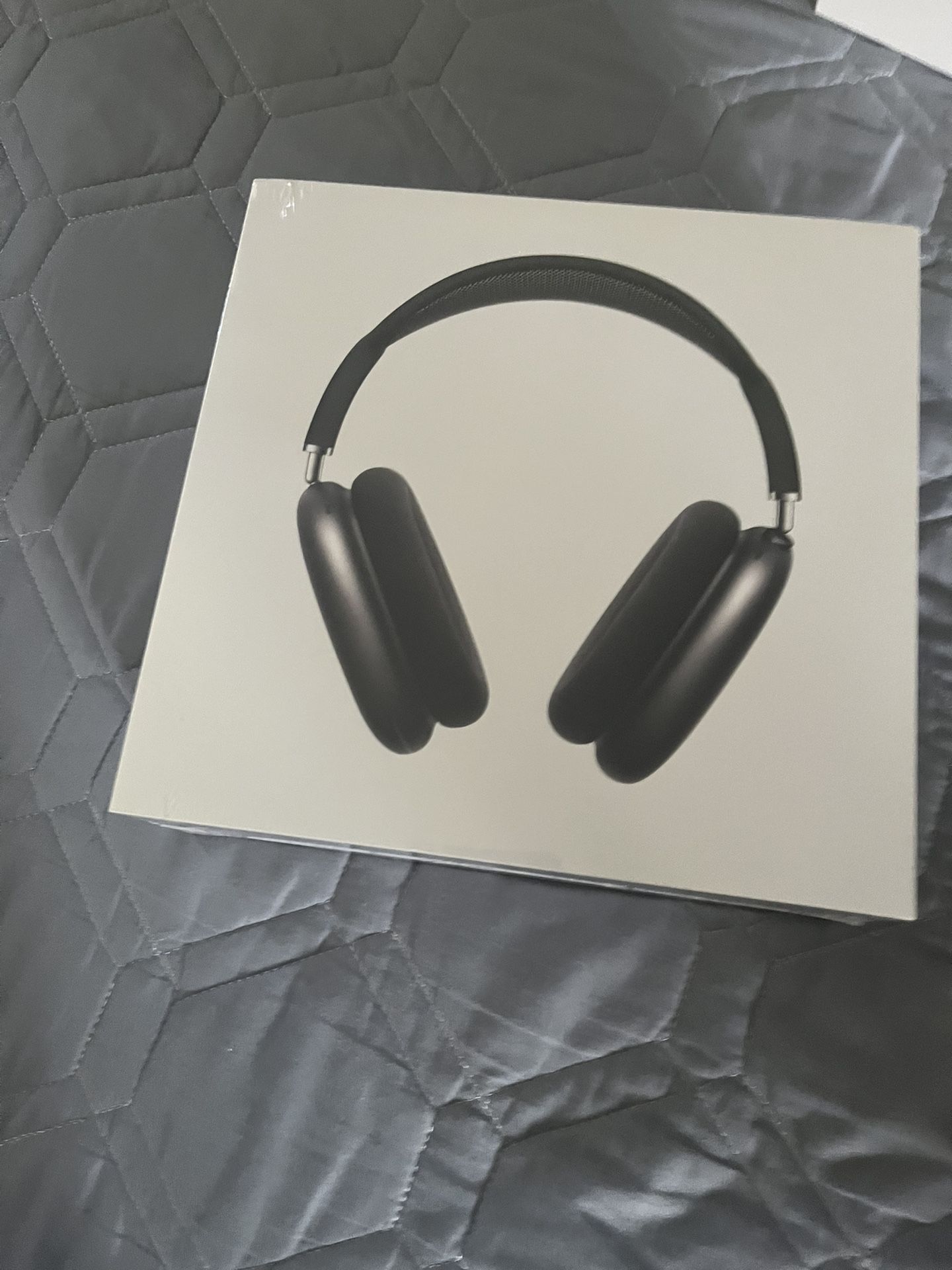 Black AirPod Max