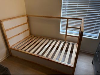 IKEA kura bed