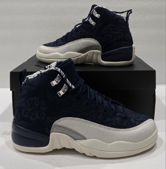 Air Jordan 12 International Flight Size 6.5Y (GS)
