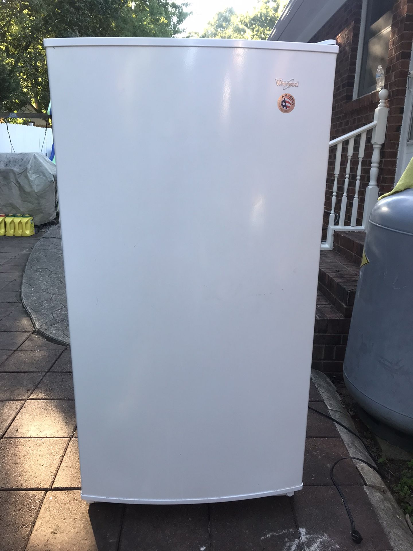 Up Write Freezer