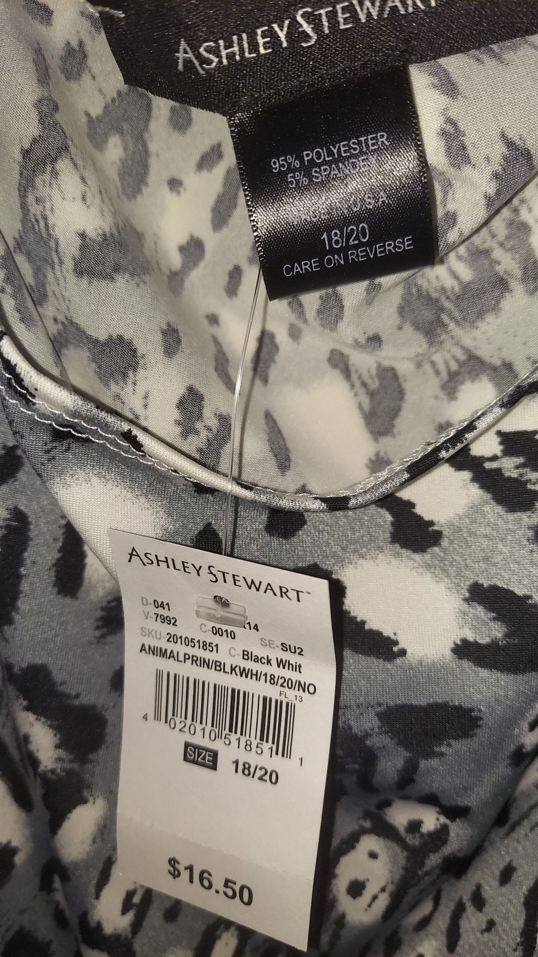 New tags Ashley Stewart gray leopard print tank top