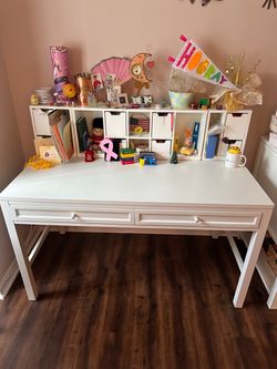 White Desk with Hutch and Drawers
