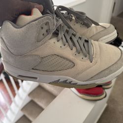 NIKE AIR JORDAN’S 